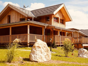 Wooden Luxury Chalet Murmeltierh tte in Hohentauern with Sauna